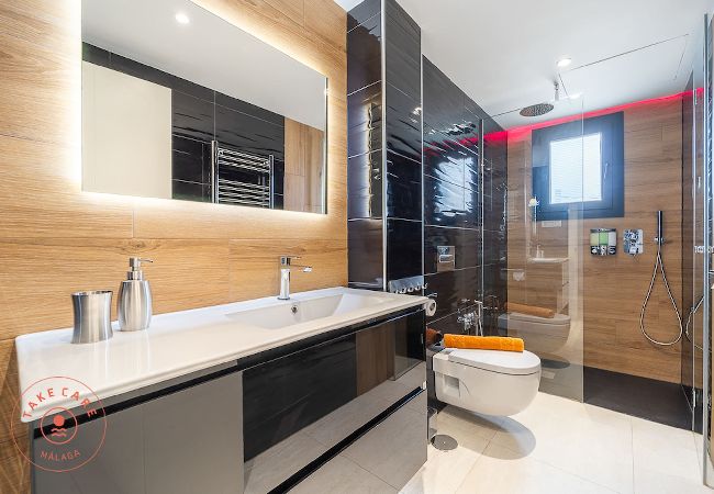 Villa in Torrox - Luxe zeezicht villa Jensen - TakeCareMalaga Villa in Torrox - Luxe zeezicht villa Jensen - TakeCareMalaga