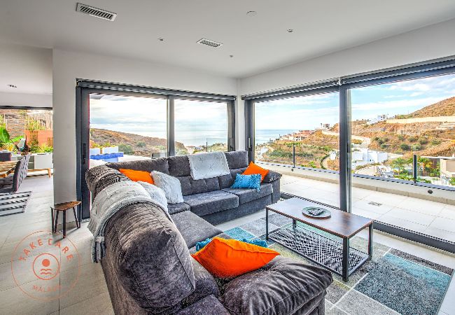 Villa in Torrox - Luxe zeezicht villa Jensen - TakeCareMalaga Villa in Torrox - Luxe zeezicht villa Jensen - TakeCareMalaga