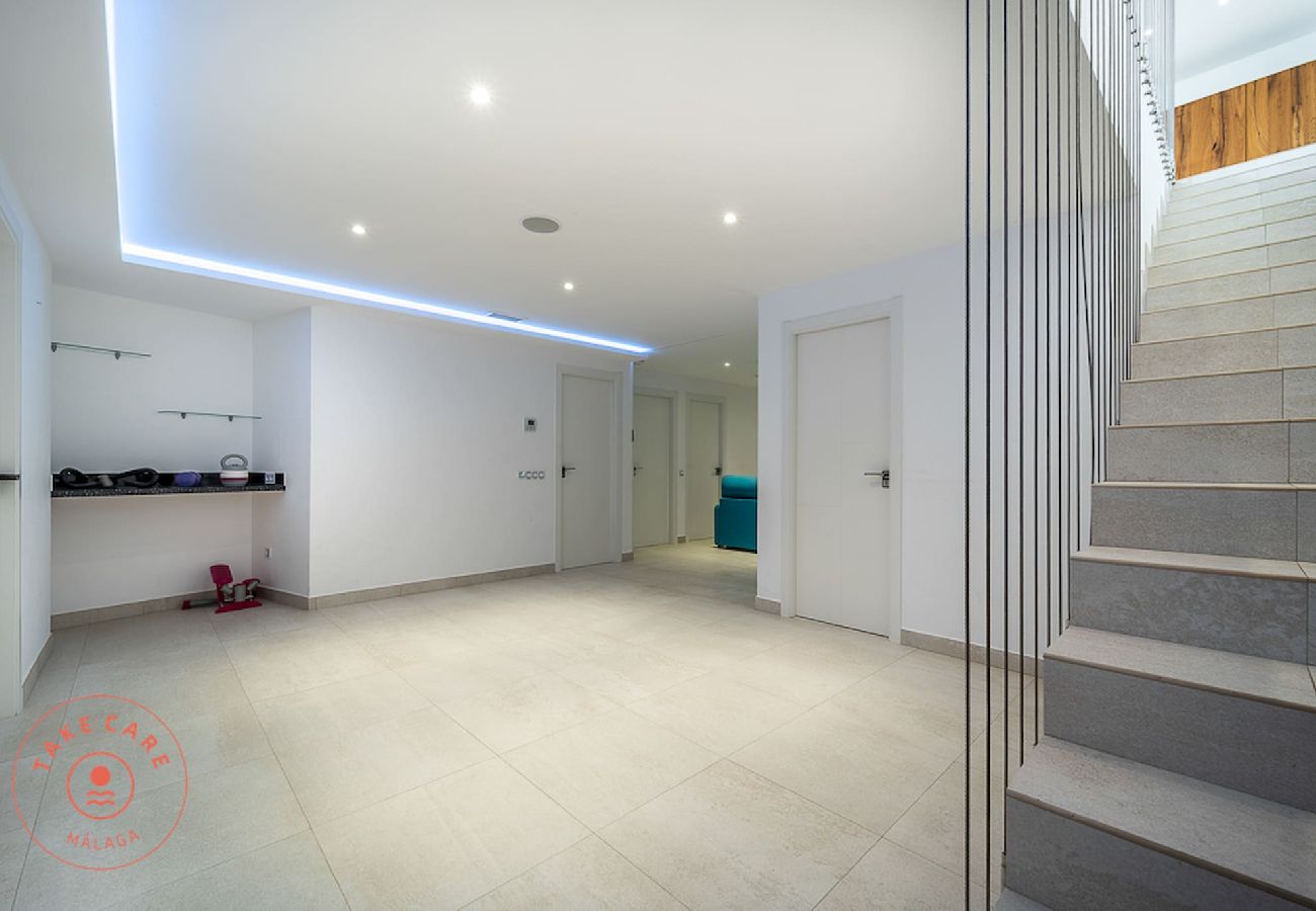 Villa in Torrox - Luxe zeezicht villa Jensen - TakeCareMalaga Villa in Torrox - Luxe zeezicht villa Jensen - TakeCareMalaga