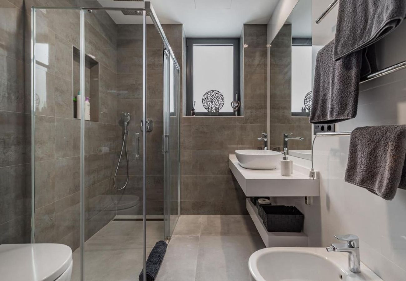 Villa in Torrox - Luxe Villa Leala met Zeezicht - TakeCareMalaga Villa in Torrox - Luxe Villa Leala met Zeezicht - TakeCareMalaga