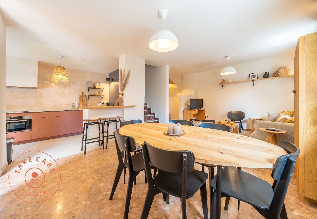 Casa en Málaga - Casa en pueblo pesquero El Palo - TakeCareMalaga