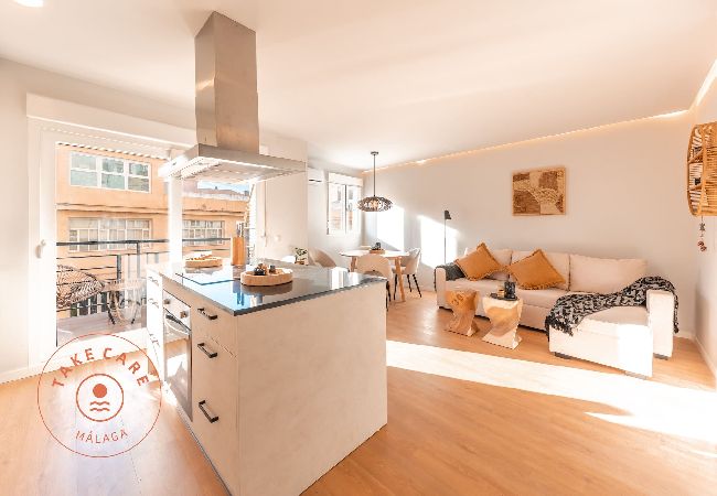 Apartamento en Málaga - Amplio apartamento en Málaga - TakeCareMalaga
