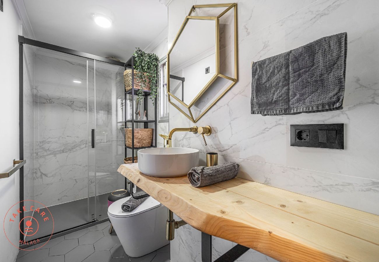 Apartamento en Málaga - Casa Ana Bernal - TakeCareMalaga Apartamento en Málaga - Casa Ana Bernal - TakeCareMalaga