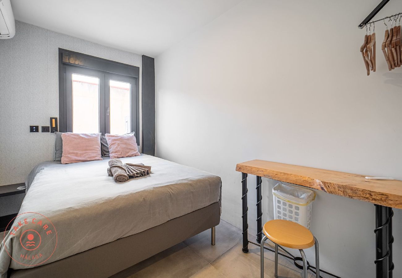 Apartamento en Málaga - Casa Ana Bernal - TakeCareMalaga Apartamento en Málaga - Casa Ana Bernal - TakeCareMalaga