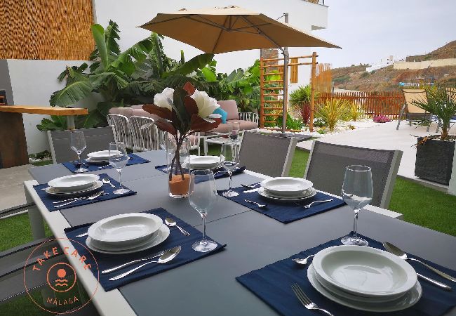 Villa en Torrox - Villa de lujo con vistas al mar Celeste - TakeCareMalaga Villa en Torrox - Villa de lujo con vistas al mar Celeste - TakeCareMalaga