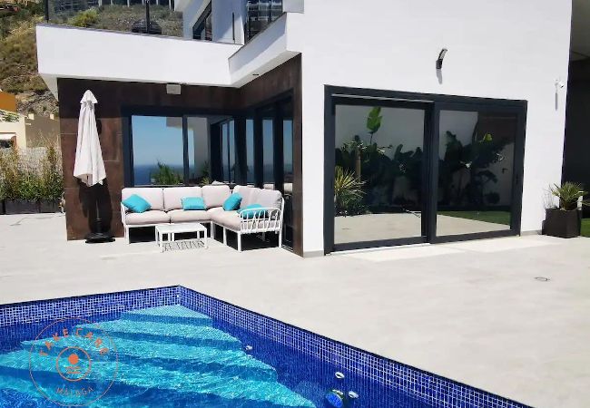 Villa en Torrox - Villa de lujo con vistas al mar Celeste - TakeCareMalaga Villa en Torrox - Villa de lujo con vistas al mar Celeste - TakeCareMalaga