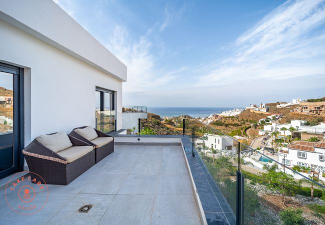 Villa en Torrox - Villa de lujo con vistas al mar Celeste - TakeCareMalaga Villa en Torrox - Villa de lujo con vistas al mar Celeste - TakeCareMalaga