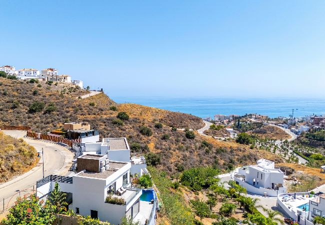 Villa en Torrox - Villa de lujo con vistas al mar Celeste - TakeCareMalaga Villa en Torrox - Villa de lujo con vistas al mar Celeste - TakeCareMalaga