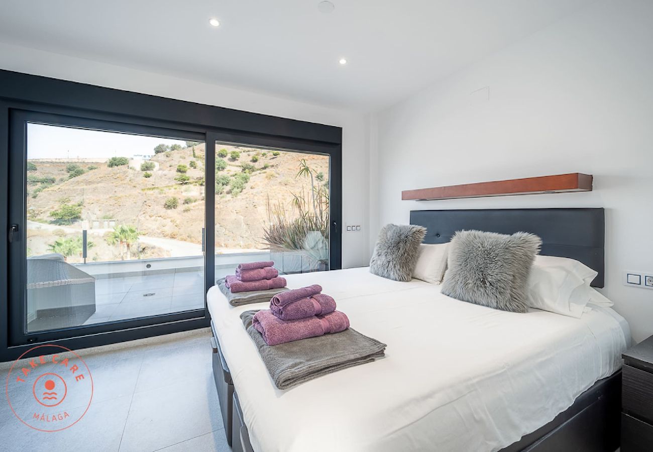Villa en Torrox - Villa de lujo con vistas al mar Celeste - TakeCareMalaga Villa en Torrox - Villa de lujo con vistas al mar Celeste - TakeCareMalaga