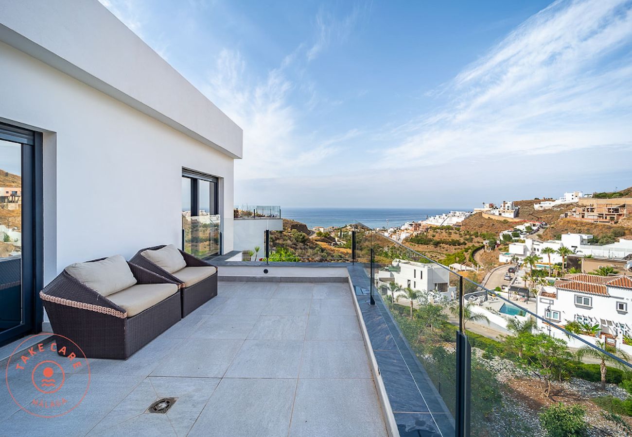 Villa en Torrox - Villa de lujo con vistas al mar Celeste - TakeCareMalaga Villa en Torrox - Villa de lujo con vistas al mar Celeste - TakeCareMalaga