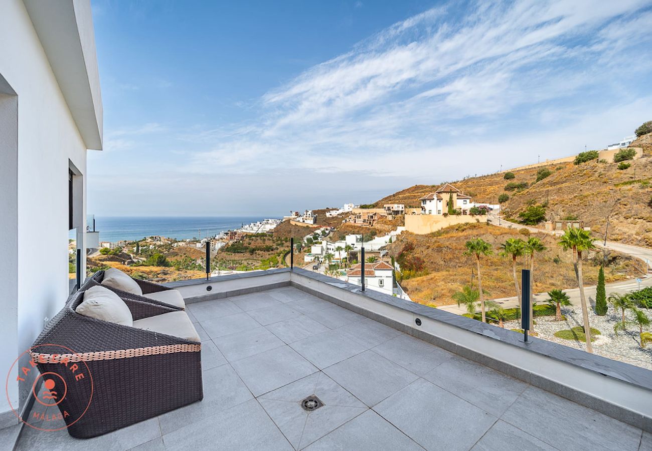 Villa en Torrox - Villa de lujo con vistas al mar Celeste - TakeCareMalaga Villa en Torrox - Villa de lujo con vistas al mar Celeste - TakeCareMalaga