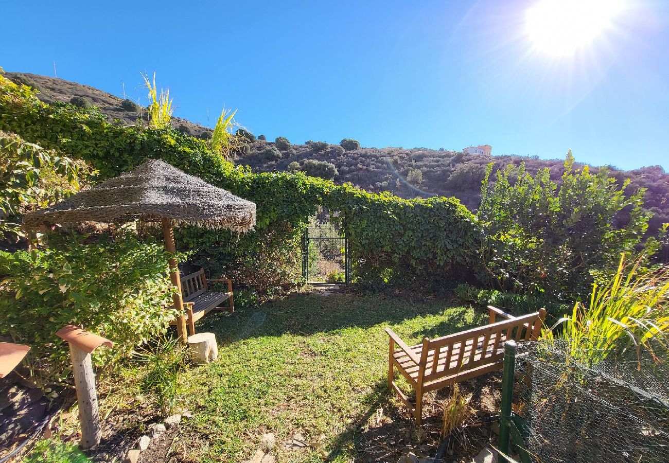 Villa en Torrox - Villa con piscina y vistas al mar - TakeCareMalaga Villa en Torrox - Villa con piscina y vistas al mar - TakeCareMalaga