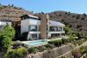 Villa en Torrox - Villa con piscina y vistas al mar - TakeCareMalaga