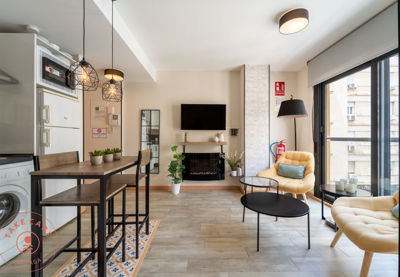 Estudio en Málaga - Studio Miramar Suite - TakeCareMalaga
