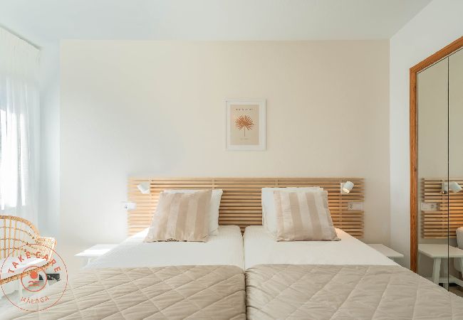Apartment in Mijas Costa - Cosy apartment, La Cala de Mijas - TakeCareMalaga Apartment in Mijas Costa - Cosy apartment, La Cala de Mijas - TakeCareMalaga