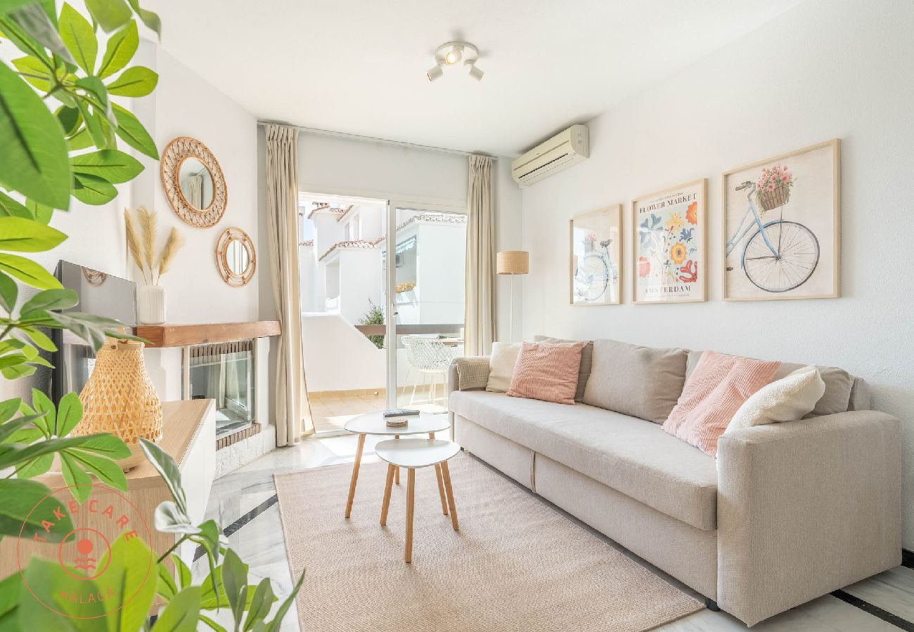 Apartment in Mijas Costa - Cosy apartment, La Cala de Mijas - TakeCareMalaga Apartment in Mijas Costa - Cosy apartment, La Cala de Mijas - TakeCareMalaga