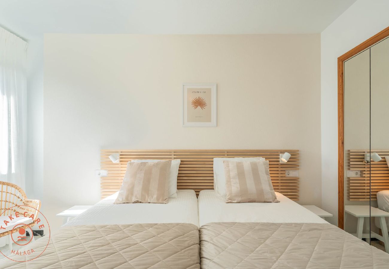 Apartment in Mijas Costa - Cosy apartment, La Cala de Mijas - TakeCareMalaga Apartment in Mijas Costa - Cosy apartment, La Cala de Mijas - TakeCareMalaga
