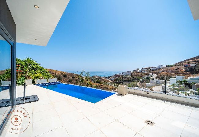 Villa in Torrox - Luxury Seaview Villa Jensen - TakeCareMalaga Villa in Torrox - Luxury Seaview Villa Jensen - TakeCareMalaga