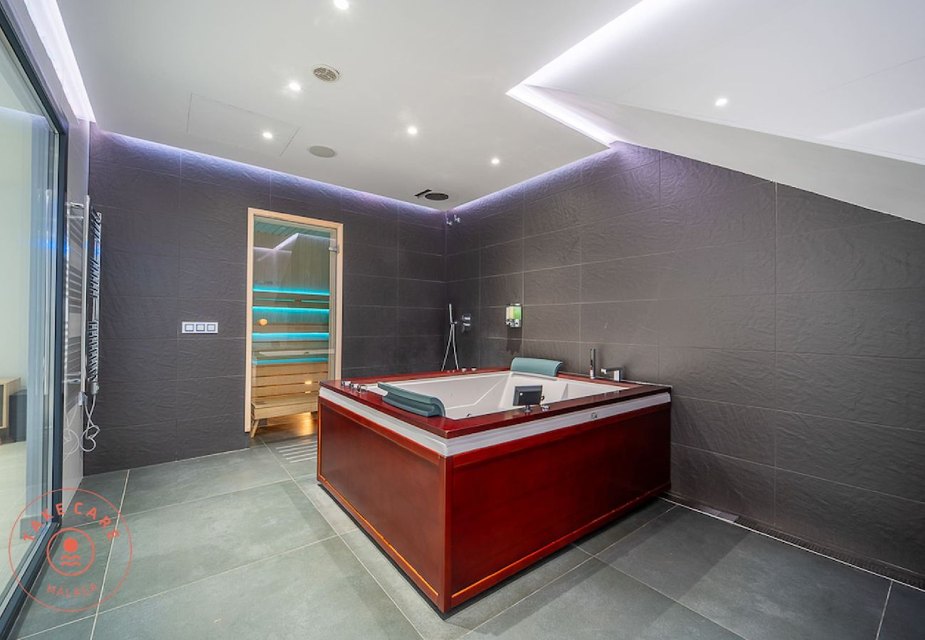 Villa in Torrox - Luxury Seaview Villa Jensen - TakeCareMalaga Villa in Torrox - Luxury Seaview Villa Jensen - TakeCareMalaga