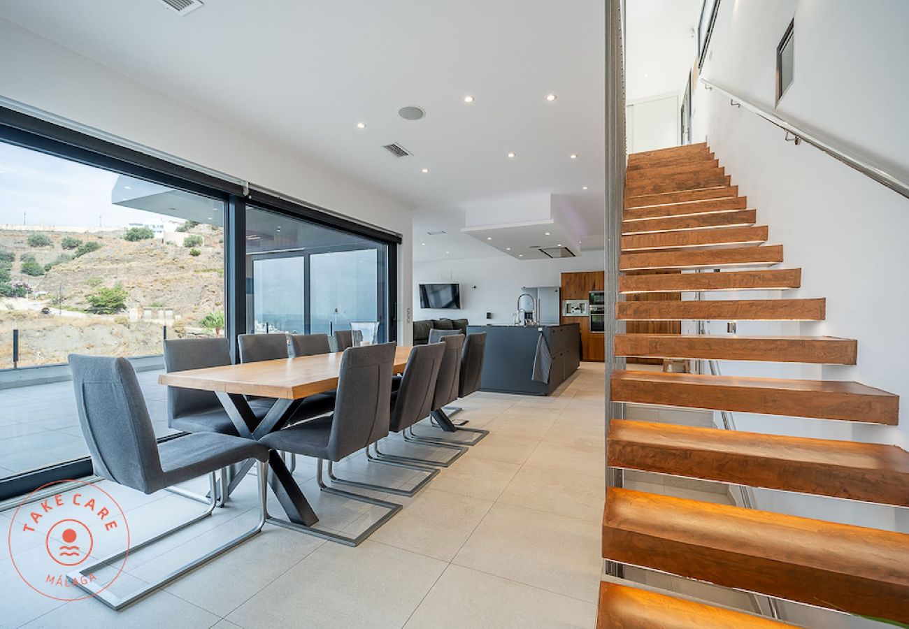 Villa in Torrox - Luxury Seaview Villa Jensen - TakeCareMalaga Villa in Torrox - Luxury Seaview Villa Jensen - TakeCareMalaga