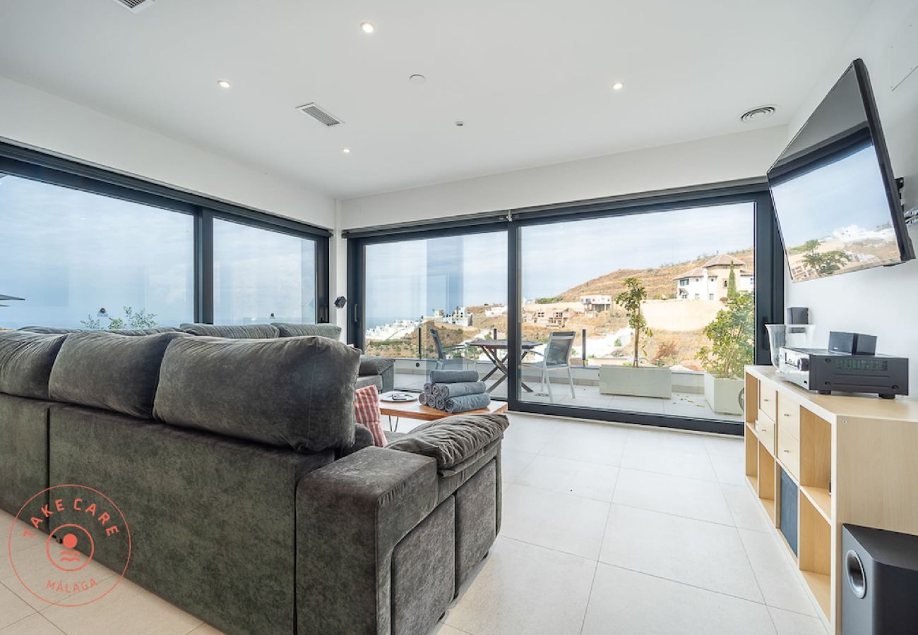Villa in Torrox - Luxury Seaview Villa Jensen - TakeCareMalaga Villa in Torrox - Luxury Seaview Villa Jensen - TakeCareMalaga
