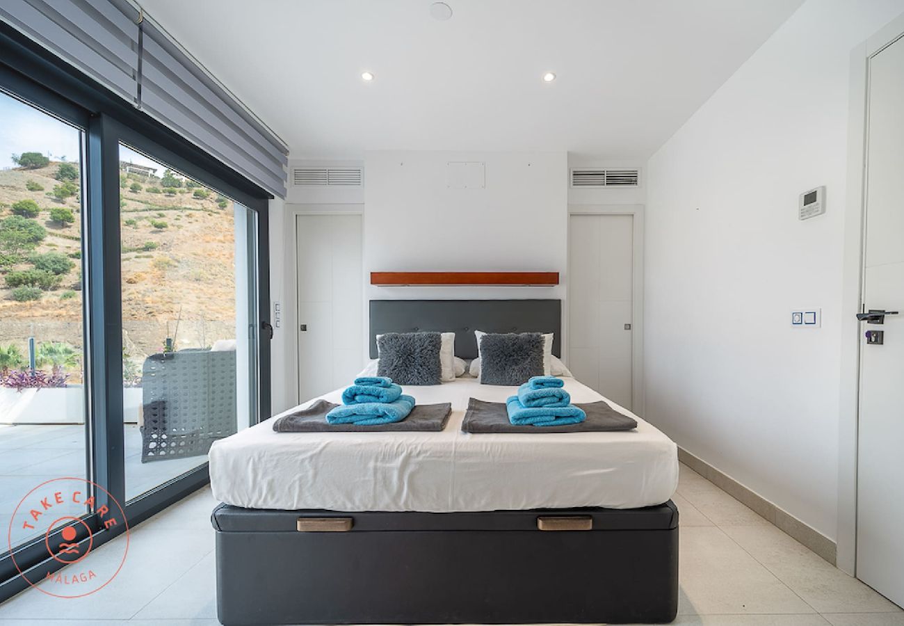 Villa in Torrox - Luxury Seaview Villa Jensen - TakeCareMalaga Villa in Torrox - Luxury Seaview Villa Jensen - TakeCareMalaga