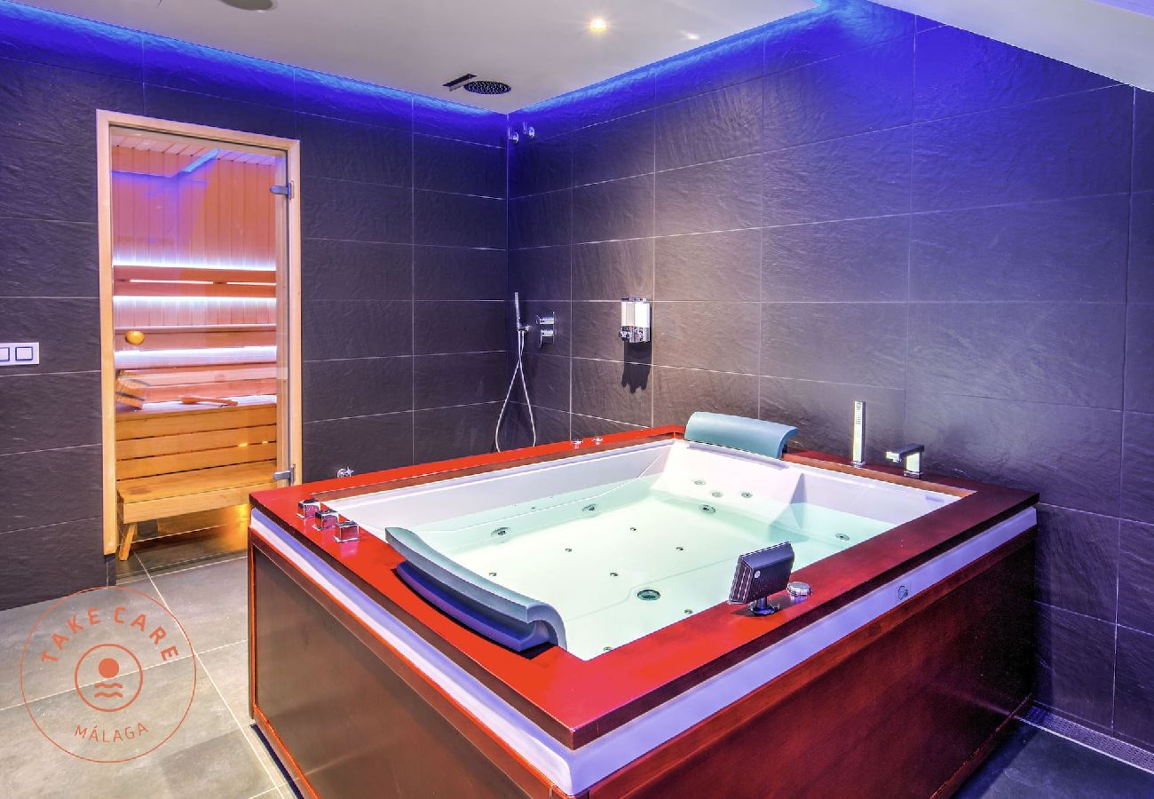 Villa in Torrox - Luxury Seaview Villa Jensen - TakeCareMalaga Villa in Torrox - Luxury Seaview Villa Jensen - TakeCareMalaga