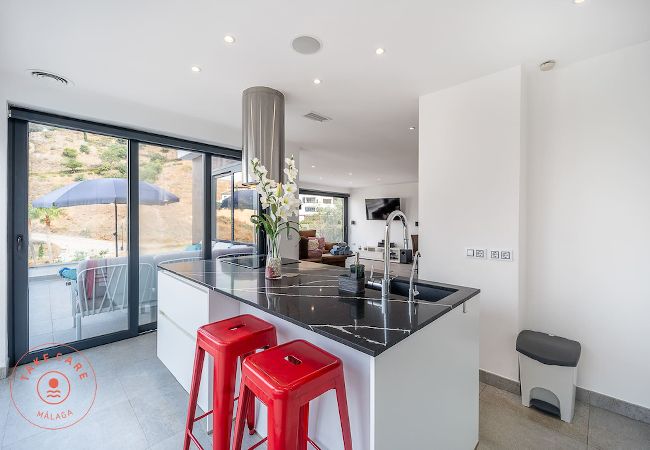 Villa in Torrox - Luxury Seaview Villa Celeste - TakeCareMalaga Villa in Torrox - Luxury Seaview Villa Celeste - TakeCareMalaga