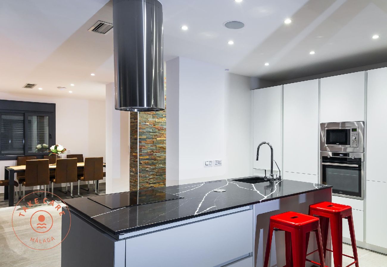 Villa in Torrox - Luxury Seaview Villa Celeste - TakeCareMalaga Villa in Torrox - Luxury Seaview Villa Celeste - TakeCareMalaga