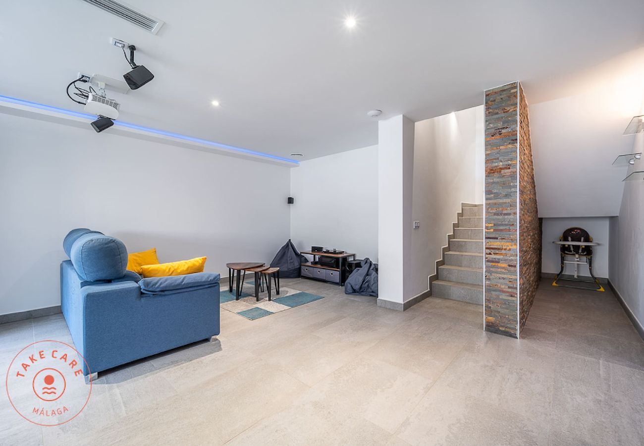 Villa in Torrox - Luxury Seaview Villa Celeste - TakeCareMalaga Villa in Torrox - Luxury Seaview Villa Celeste - TakeCareMalaga