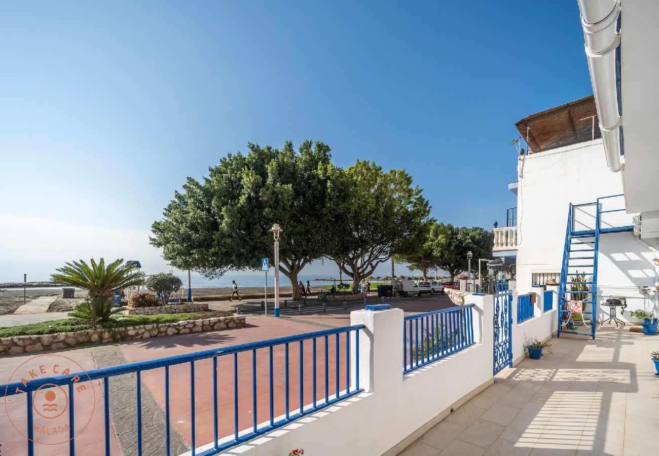 Studio in Málaga - Seaview studio in El Palo - TakeCareMalaga Studio in Málaga - Seaview studio in El Palo - TakeCareMalaga