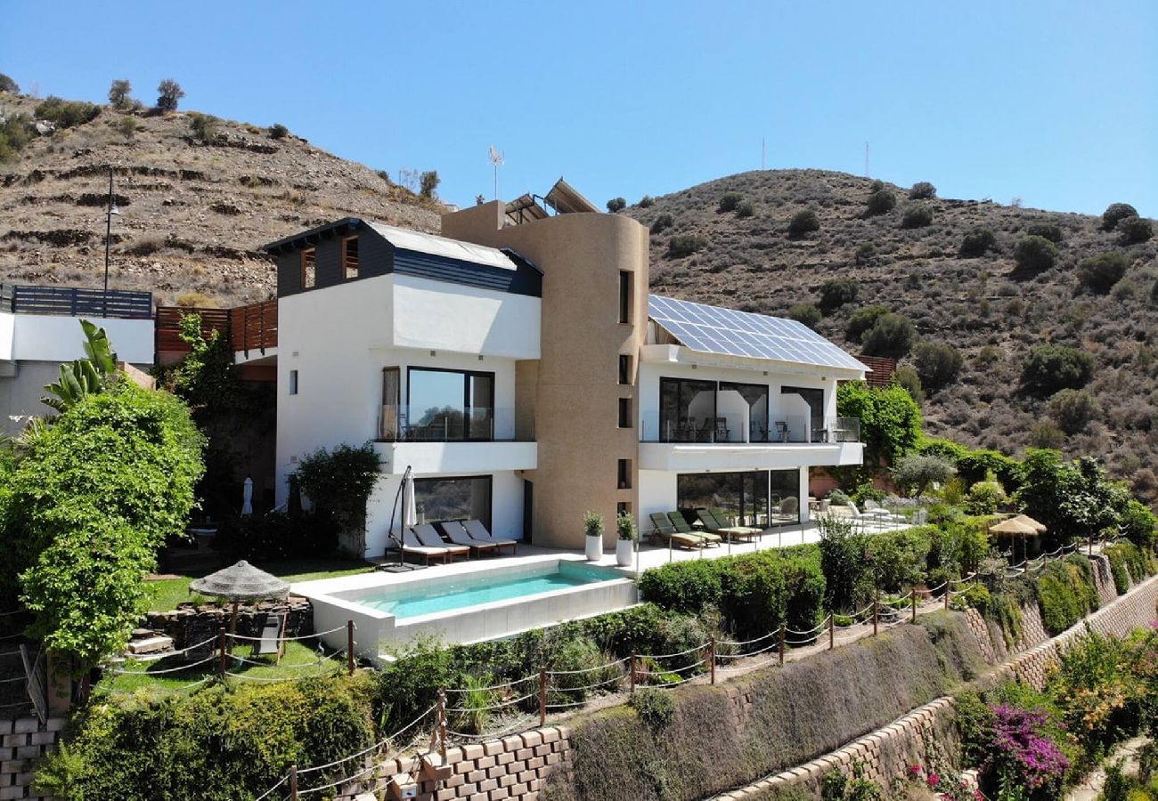 Villa in Torrox - Villa with seaview &  Pool - TakeCareMalaga Villa in Torrox - Villa with seaview &  Pool - TakeCareMalaga