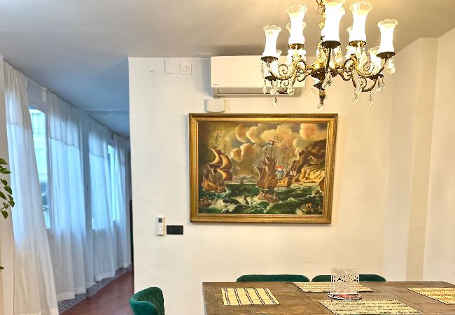 Apartment in Málaga - Beautiful Flat Near Plaza Merced - TakeCareMalaga Apartment in Málaga - Beautiful Flat Near Plaza Merced - TakeCareMalaga