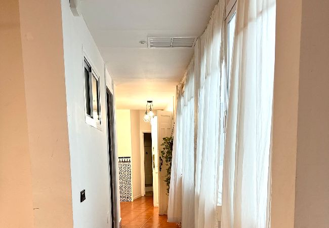 Apartment in Málaga - Beautiful Flat Near Plaza Merced - TakeCareMalaga Apartment in Málaga - Beautiful Flat Near Plaza Merced - TakeCareMalaga