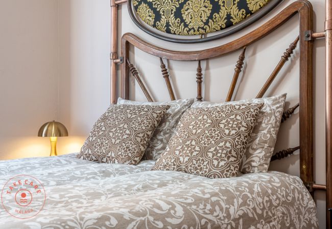 Apartment in Málaga - Beautiful Flat Near Plaza Merced - TakeCareMalaga Apartment in Málaga - Beautiful Flat Near Plaza Merced - TakeCareMalaga