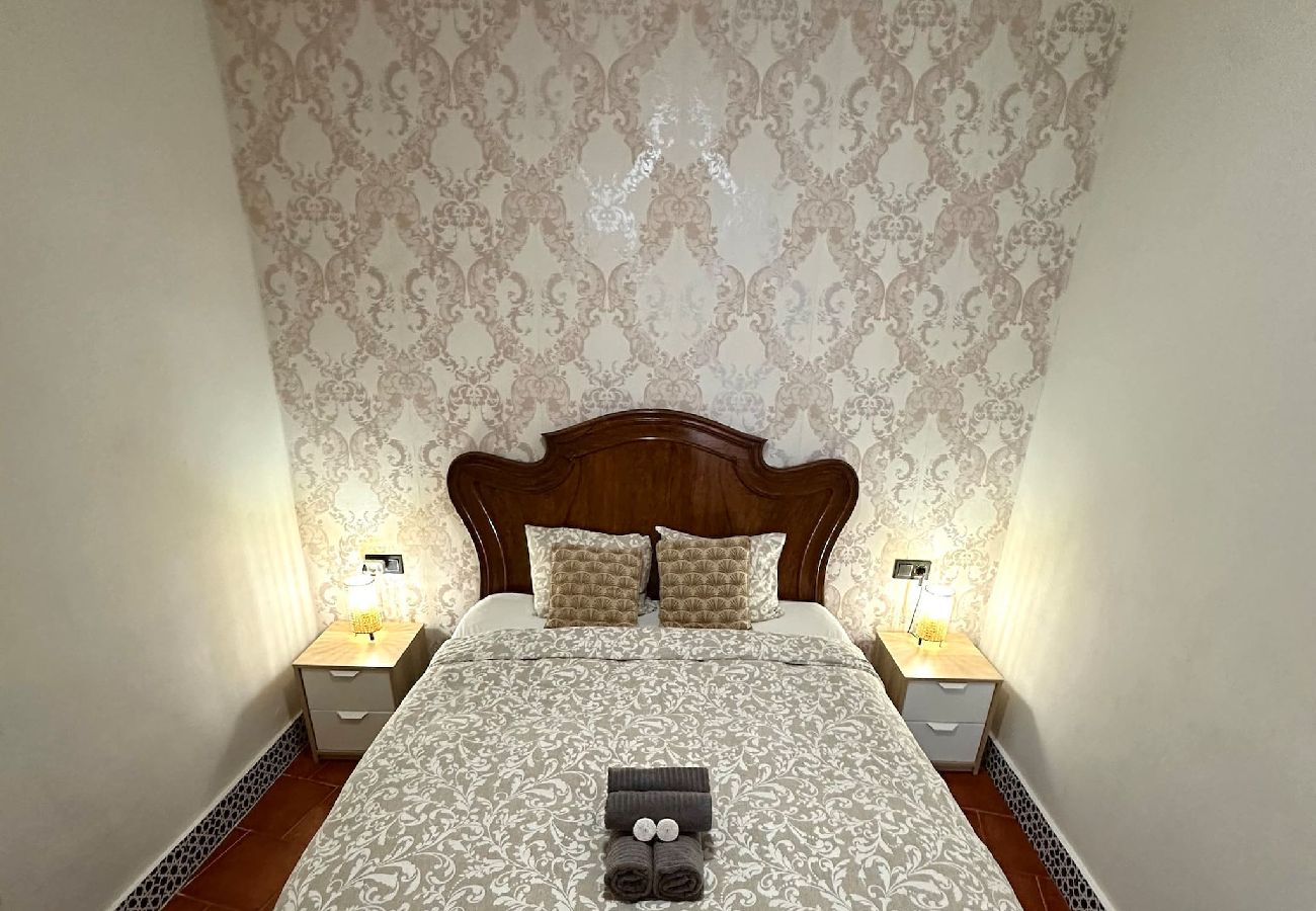 Apartment in Málaga - Beautiful Flat Near Plaza Merced - TakeCareMalaga Apartment in Málaga - Beautiful Flat Near Plaza Merced - TakeCareMalaga