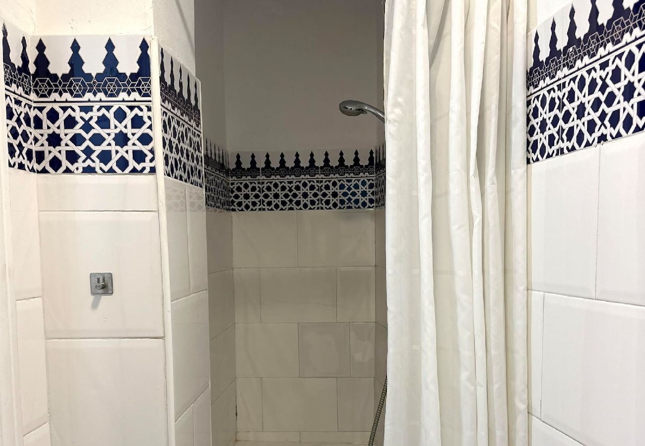 Apartment in Málaga - Beautiful Flat Near Plaza Merced - TakeCareMalaga Apartment in Málaga - Beautiful Flat Near Plaza Merced - TakeCareMalaga
