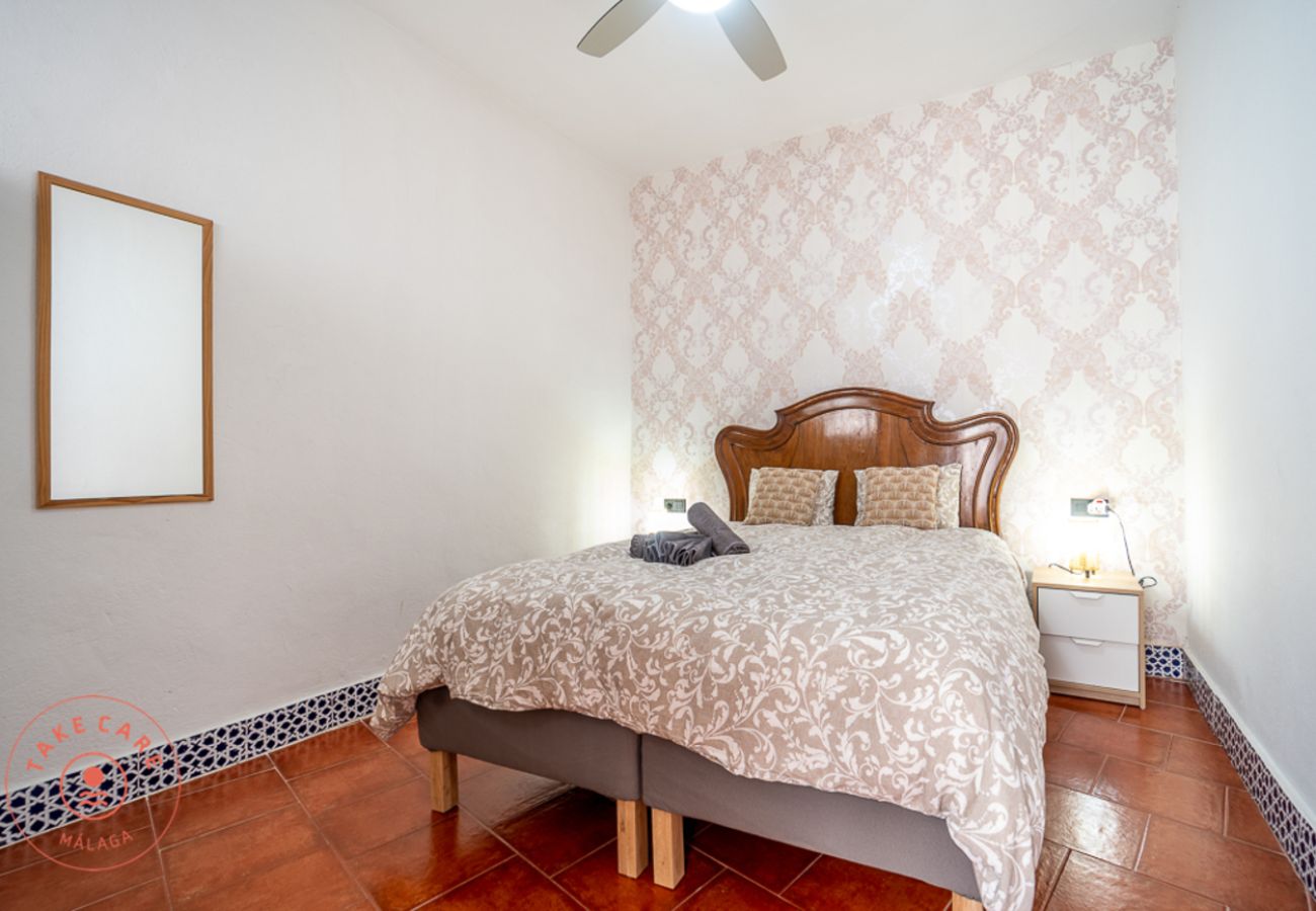 Apartment in Málaga - Beautiful Flat Near Plaza Merced - TakeCareMalaga Apartment in Málaga - Beautiful Flat Near Plaza Merced - TakeCareMalaga