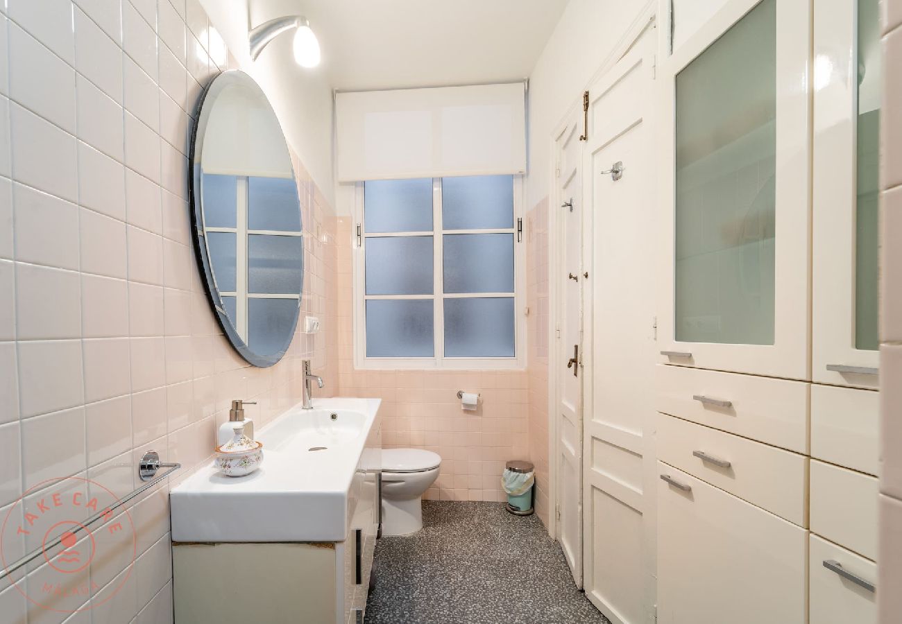 Apartment in Málaga - Apartment in Historic Center - TakeCareMalaga Apartment in Málaga - Apartment in Historic Center - TakeCareMalaga