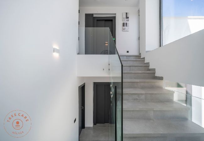 Villa in Torrox - Luxury Seaview Villa Leala - TakeCareMalaga Villa in Torrox - Luxury Seaview Villa Leala - TakeCareMalaga