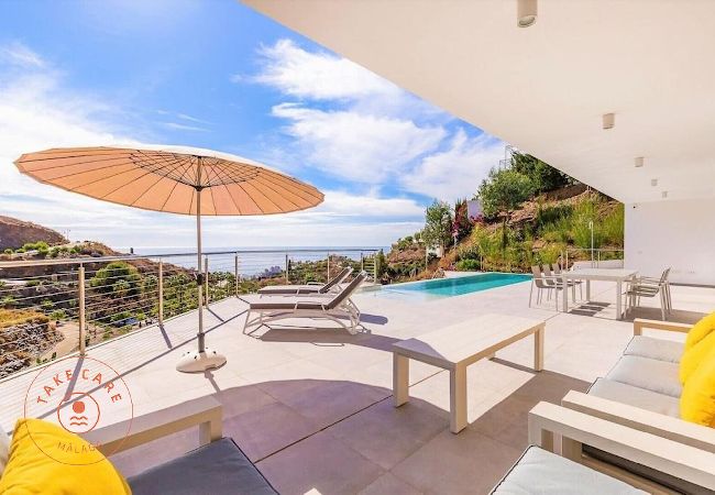Villa in Torrox - Luxury Seaview Villa Leala - TakeCareMalaga Villa in Torrox - Luxury Seaview Villa Leala - TakeCareMalaga