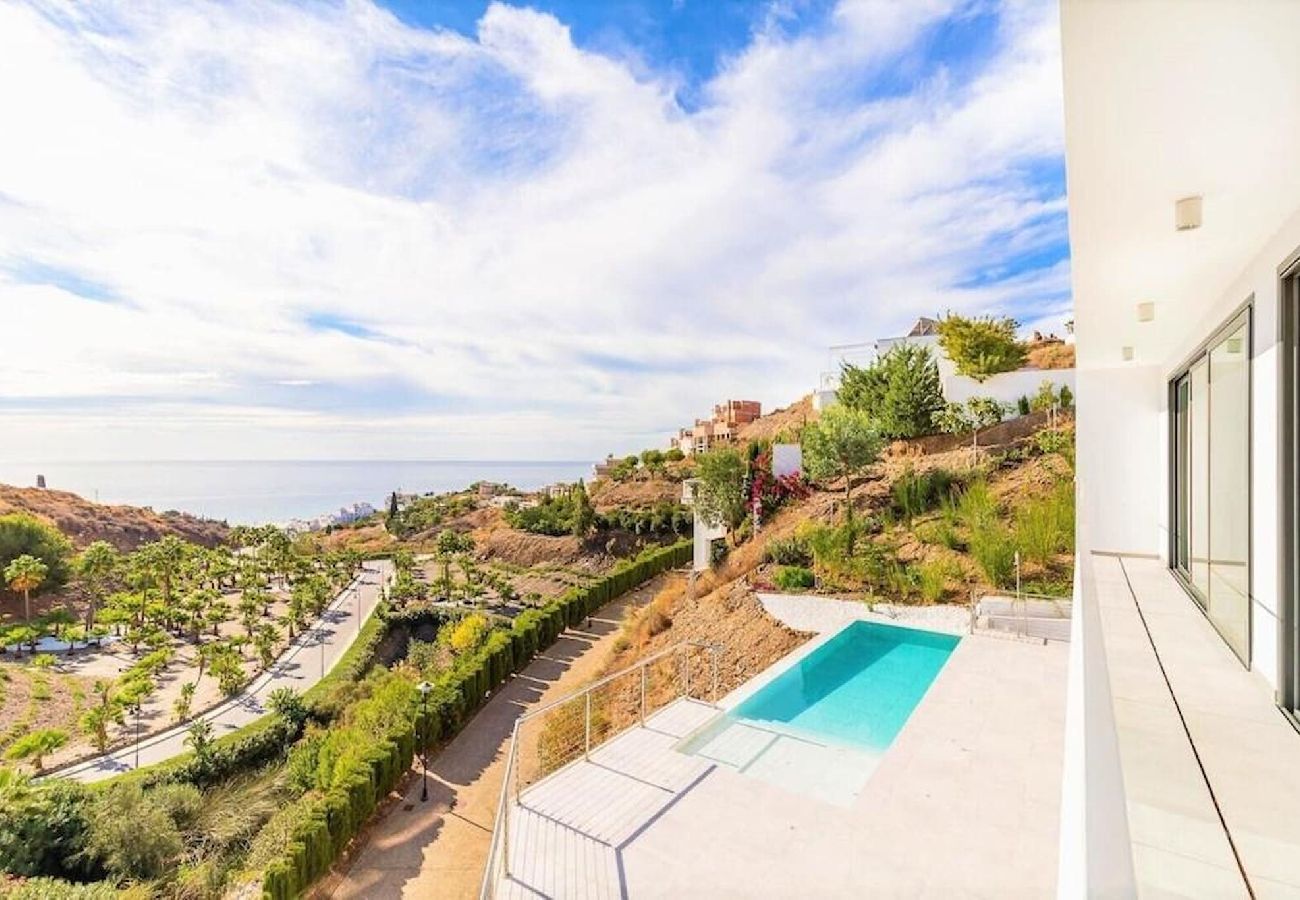 Villa in Torrox - Luxury Seaview Villa Leala - TakeCareMalaga Villa in Torrox - Luxury Seaview Villa Leala - TakeCareMalaga