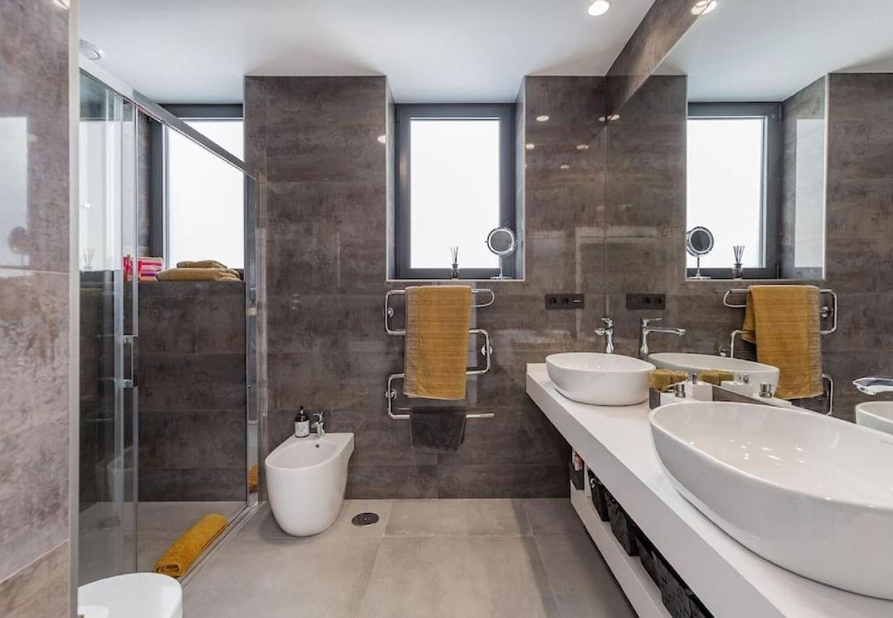 Villa in Torrox - Luxury Seaview Villa Leala - TakeCareMalaga Villa in Torrox - Luxury Seaview Villa Leala - TakeCareMalaga